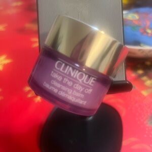Clinique CLEANSING BALM